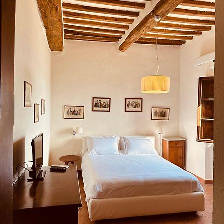 Tenuta Di Montemassi Fattoria ภายนอก รูปภาพ