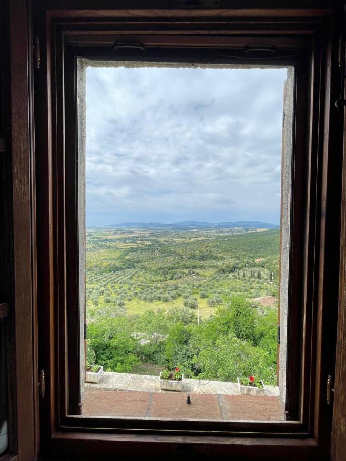 Tenuta Di Montemassi Fattoria ภายนอก รูปภาพ
