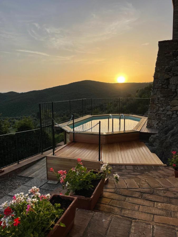 Tenuta Di Montemassi Fattoria ภายนอก รูปภาพ