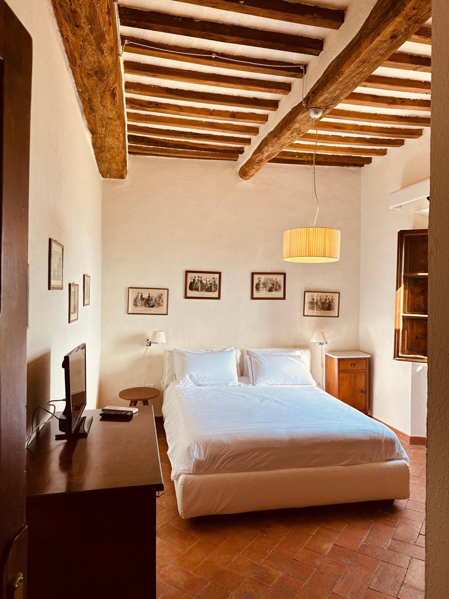 Tenuta Di Montemassi Fattoria ภายนอก รูปภาพ